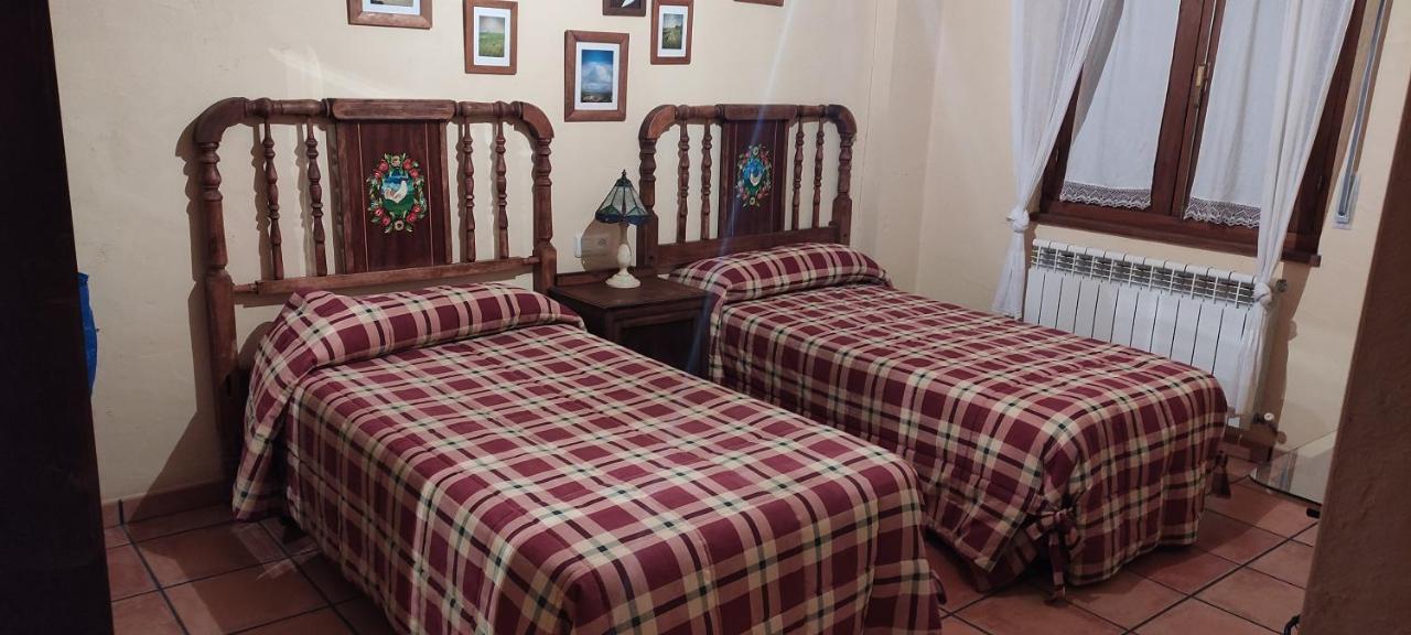Casa Rural El Callejo Hinojosa de Duero Екстериор снимка